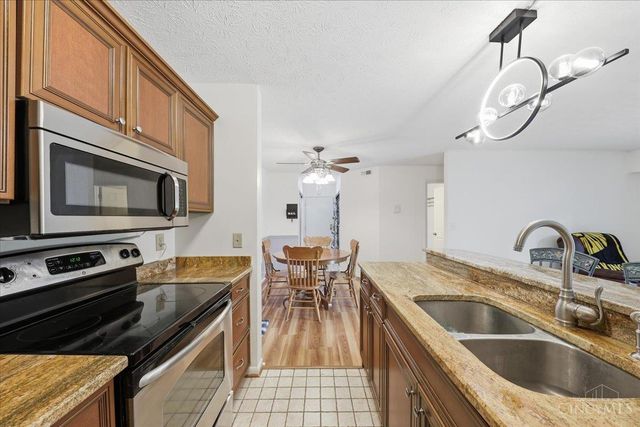5983 Meadowcreek Drive, Milford, OH 45150