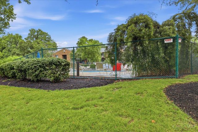 5983 Meadowcreek Drive, Milford, OH 45150