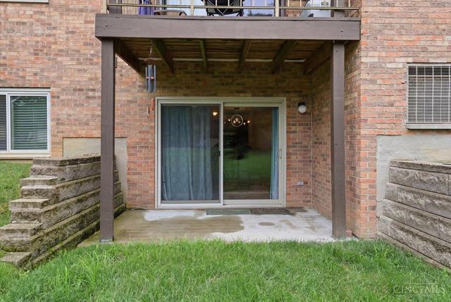 5983 Meadowcreek Drive, Milford, OH 45150