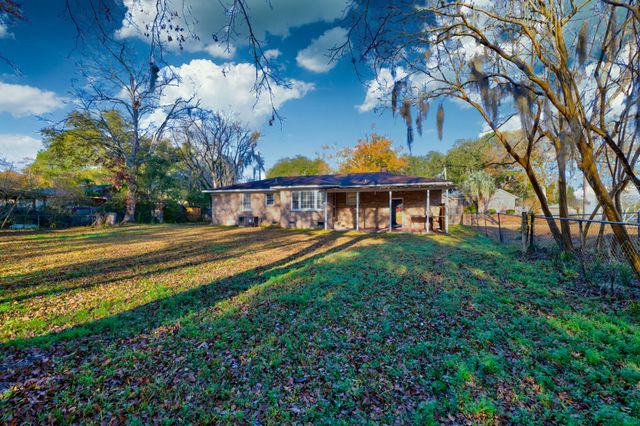 1027 Harrison Road, Ladson, SC 29456