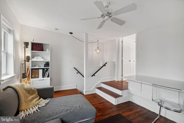 1911 PEMBERTON ST, Philadelphia, PA 19146