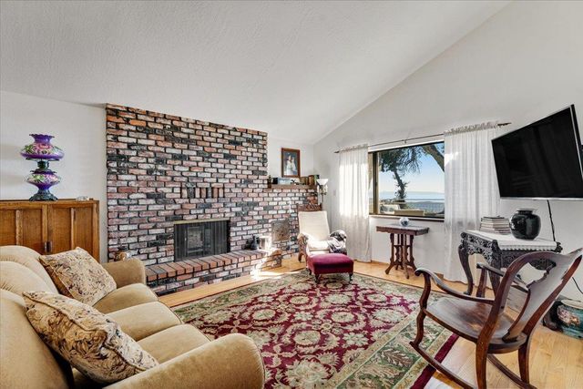 24854 Skyland Road, Los Gatos, CA 95033