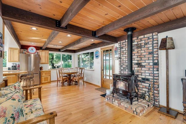 24854 Skyland Road, Los Gatos, CA 95033