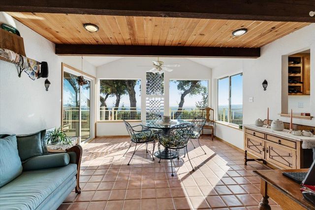 24854 Skyland Road, Los Gatos, CA 95033