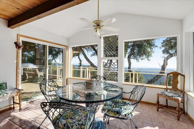 24854 Skyland Road, Los Gatos, CA 95033