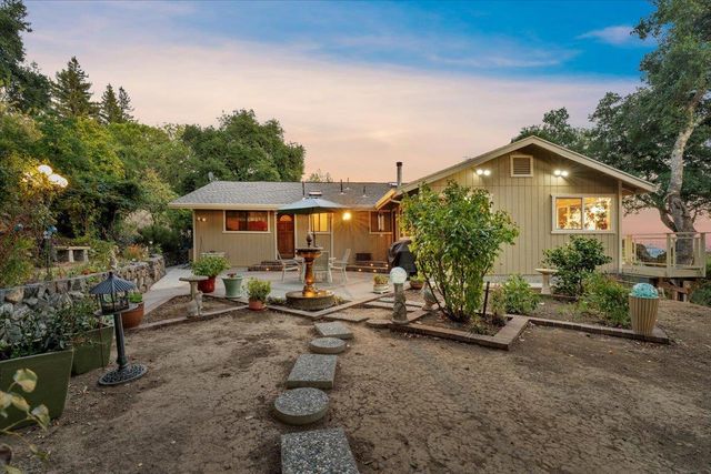 24854 Skyland Road, Los Gatos, CA 95033