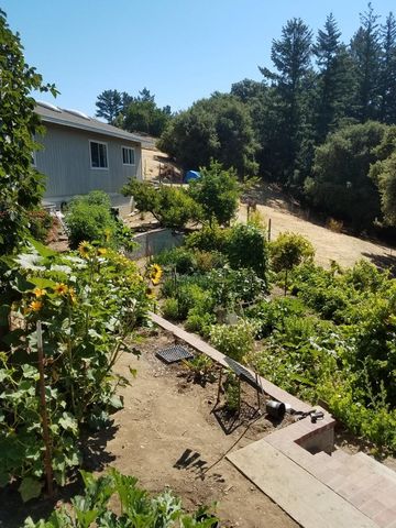 24854 Skyland Road, Los Gatos, CA 95033