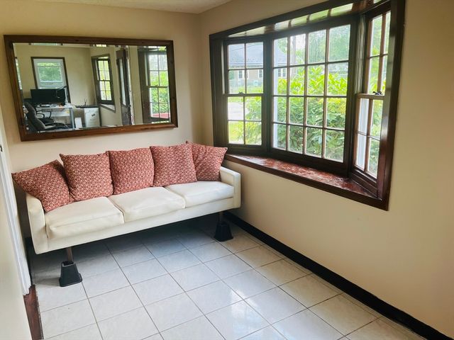 18 Emeline St, Randolph, MA 02368