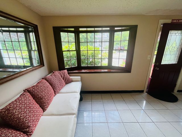 18 Emeline St, Randolph, MA 02368