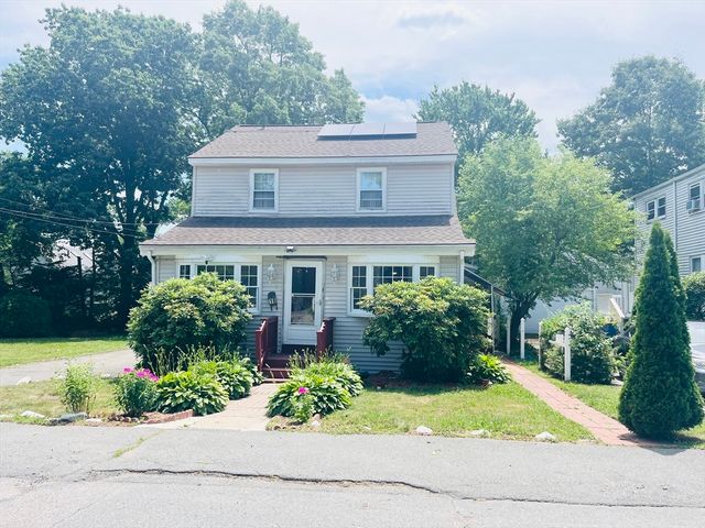 18 Emeline St, Randolph, MA 02368