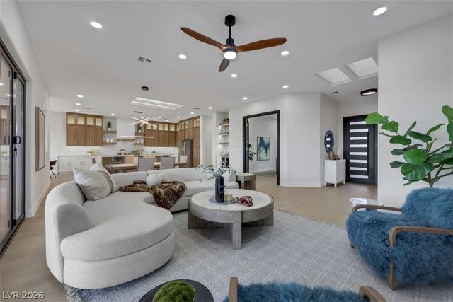 2023 May Valley Way, Henderson, NV 89052