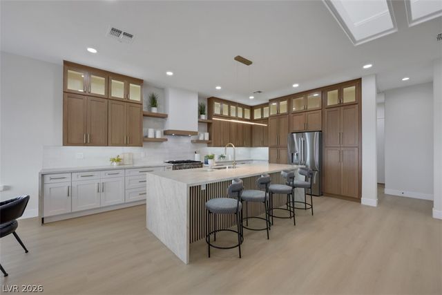 2023 May Valley Way, Henderson, NV 89052