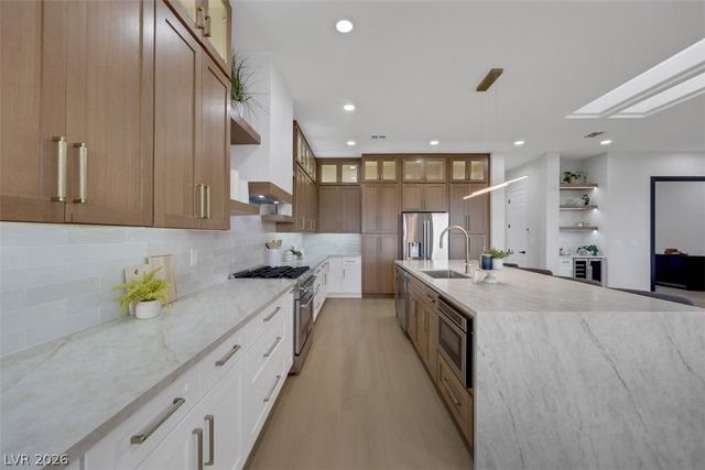 2023 May Valley Way, Henderson, NV 89052