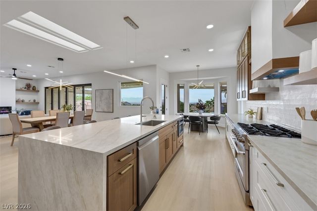 2023 May Valley Way, Henderson, NV 89052