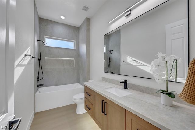 2023 May Valley Way, Henderson, NV 89052