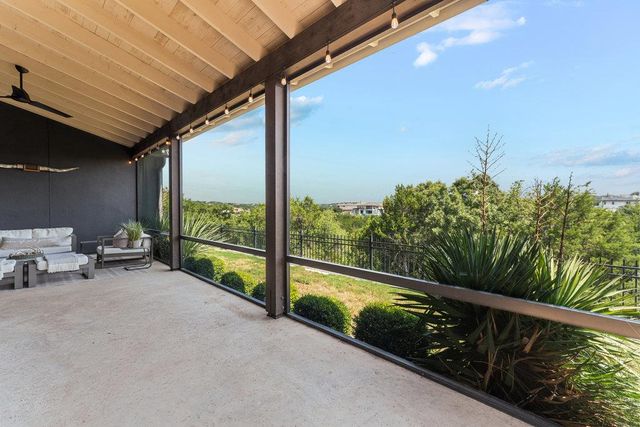 314 Hidden Beacon BND, Austin, TX 78738