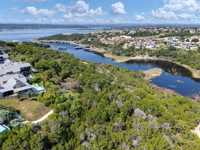 314 Hidden Beacon BND, Austin, TX 78738