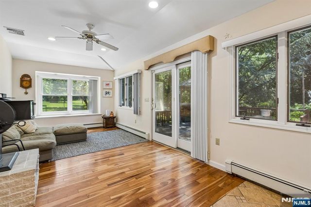 186 Laauwe Avenue, Wayne, NJ 07470