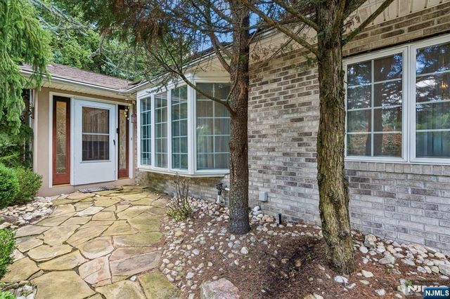 186 Laauwe Avenue, Wayne, NJ 07470