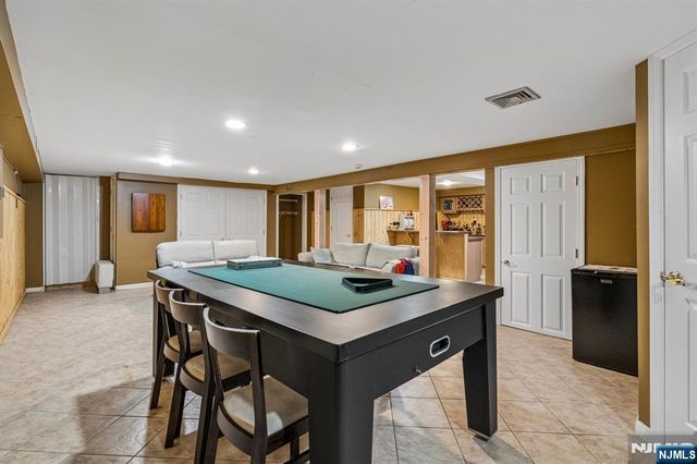 186 Laauwe Avenue, Wayne, NJ 07470