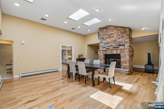 186 Laauwe Avenue, Wayne, NJ 07470