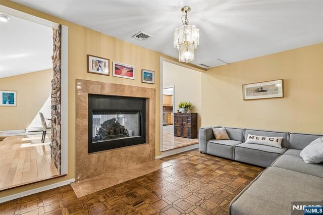 186 Laauwe Avenue, Wayne, NJ 07470