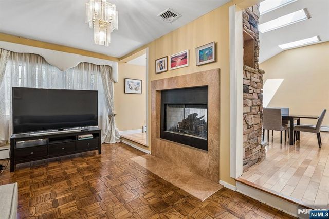 186 Laauwe Avenue, Wayne, NJ 07470