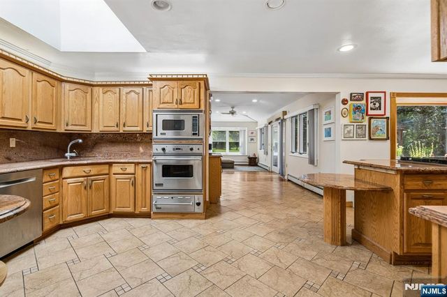 186 Laauwe Avenue, Wayne, NJ 07470