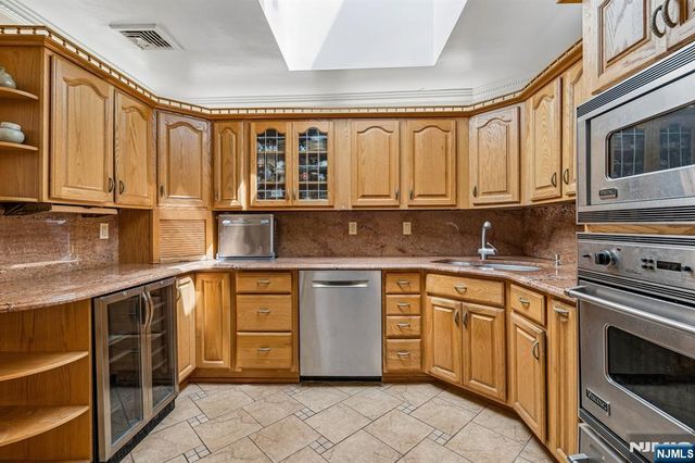 186 Laauwe Avenue, Wayne, NJ 07470