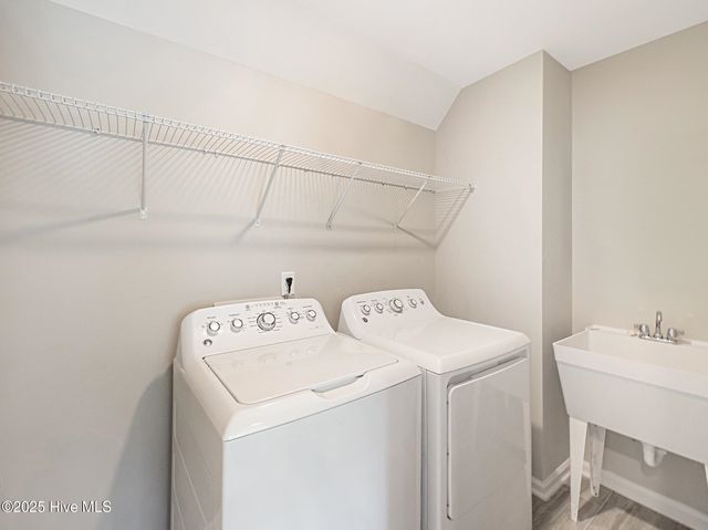 5851 Mill Stone Way W, Sims, NC 27880