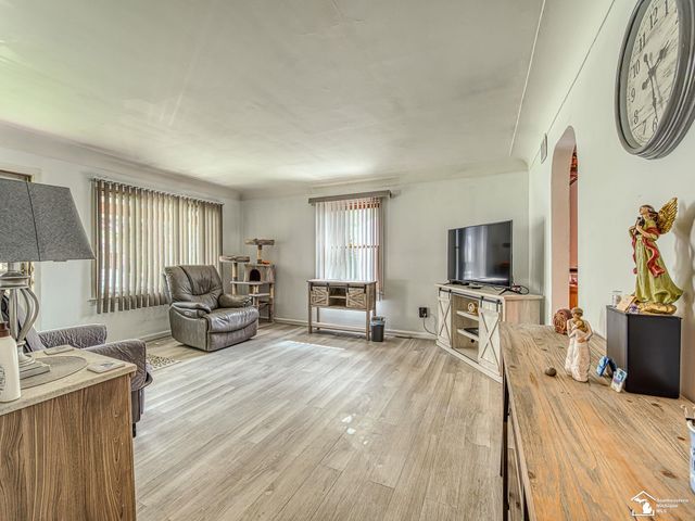 1423 Sunset Boulevard, Frenchtown Twp, MI 48162