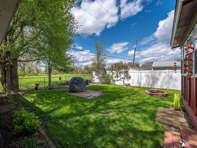 1423 Sunset Boulevard, Frenchtown Twp, MI 48162