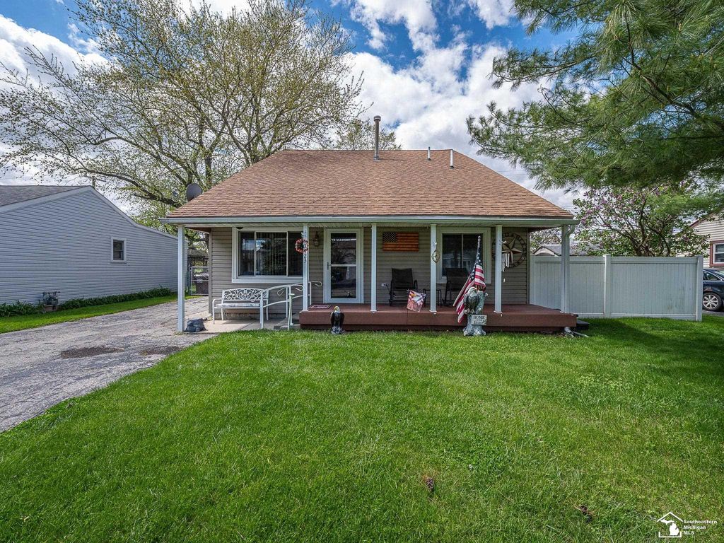 1423 Sunset Boulevard, Frenchtown Twp, MI 48162