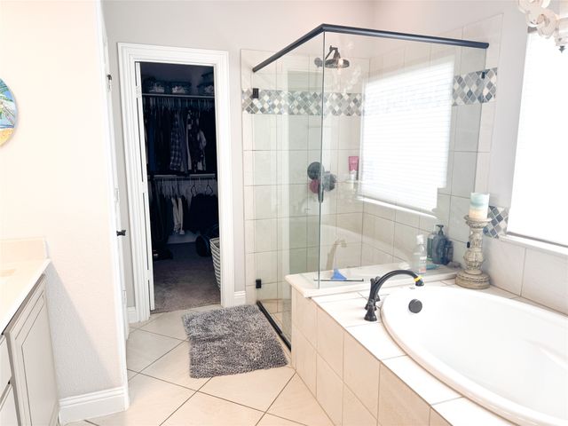 4509 Stillhouse Hollow Lane, Denton, TX 76226