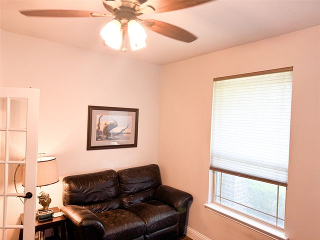 4509 Stillhouse Hollow Lane, Denton, TX 76226