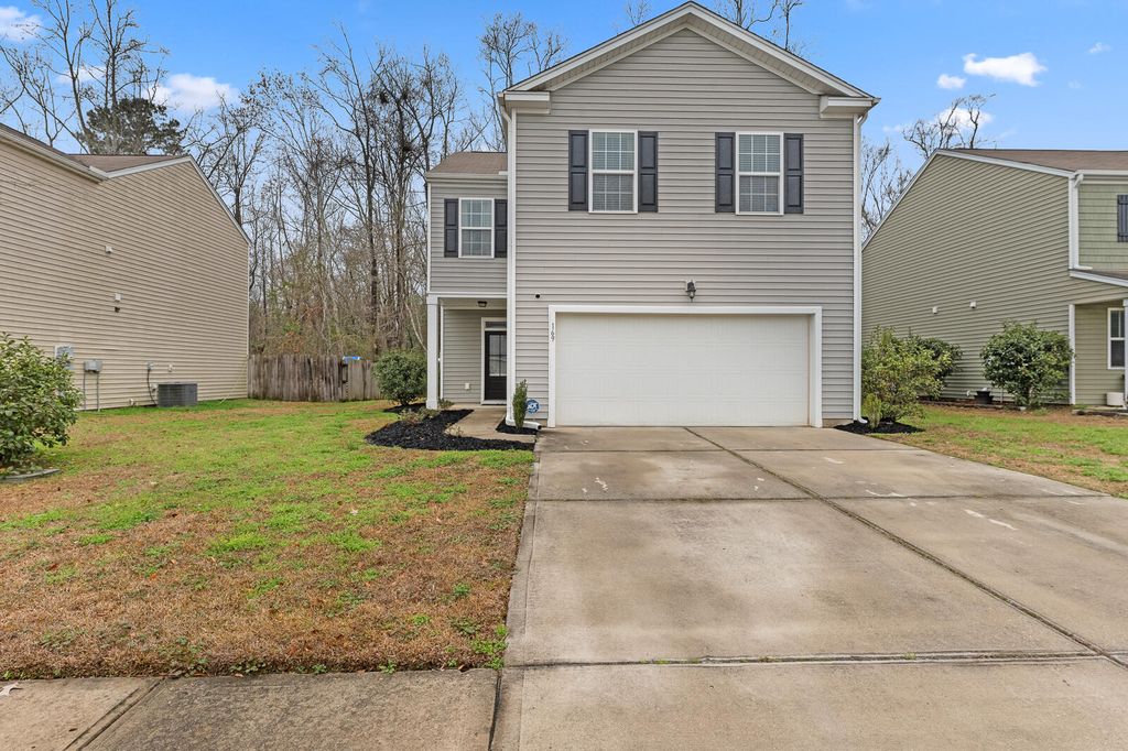 Image 1 of property listing at 169 Stoney Creek Way, Moncks Corner, SC 29461