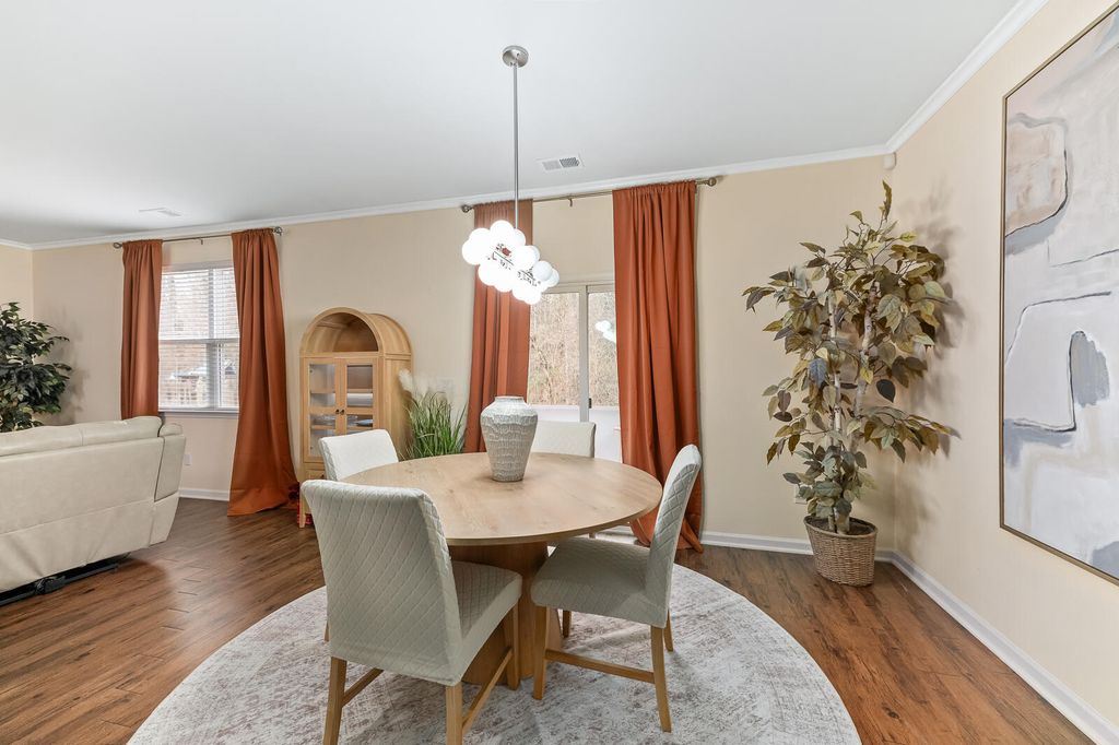 Image 12 of property listing at 169 Stoney Creek Way, Moncks Corner, SC 29461