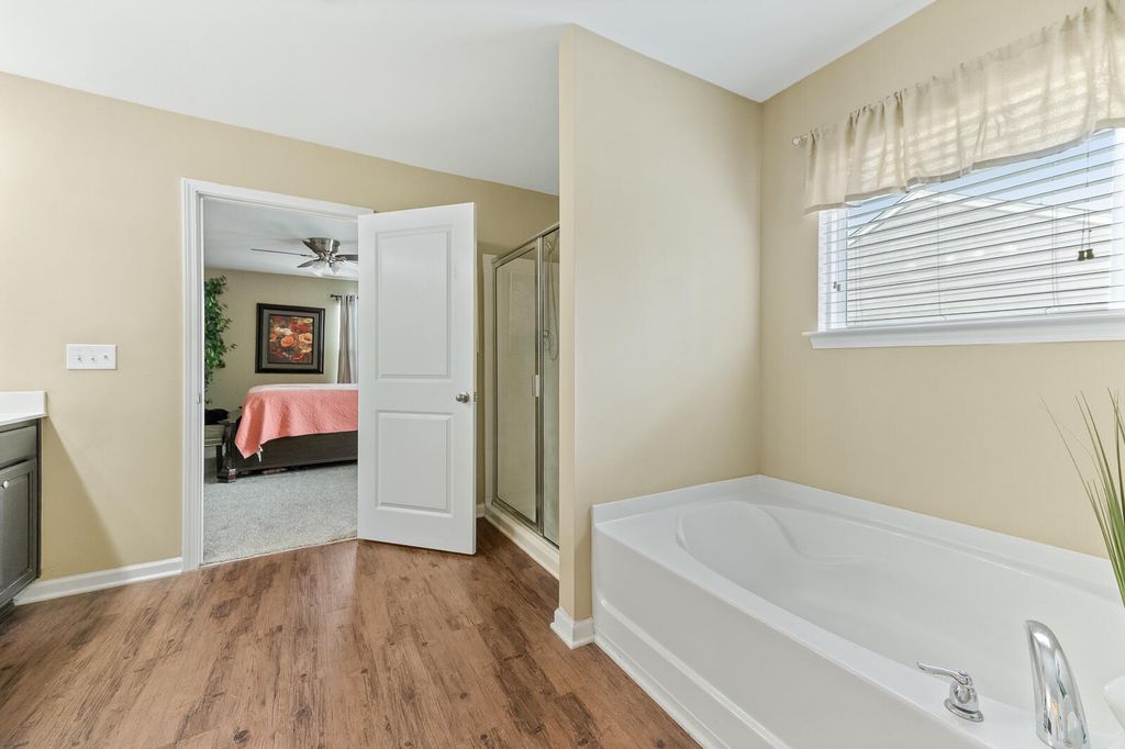 Image 18 of property listing at 169 Stoney Creek Way, Moncks Corner, SC 29461