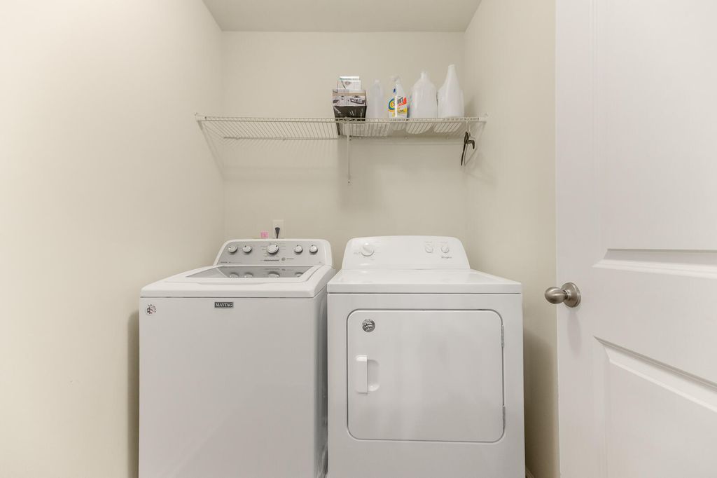 Image 22 of property listing at 169 Stoney Creek Way, Moncks Corner, SC 29461