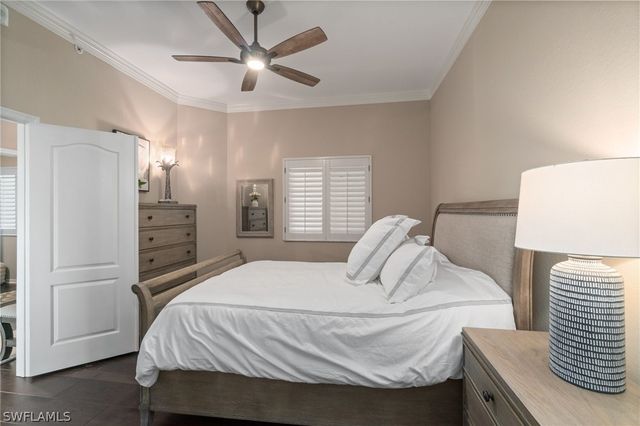 7687 Pebble Creek CIR 405, Naples, FL 34108