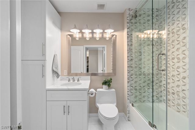 7687 Pebble Creek CIR 405, Naples, FL 34108