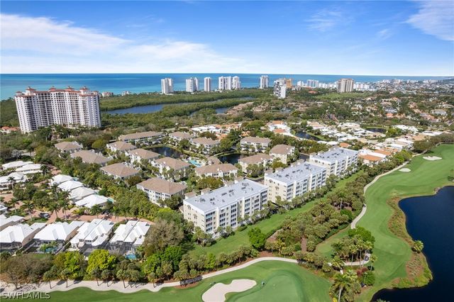 7687 Pebble Creek CIR 405, Naples, FL 34108