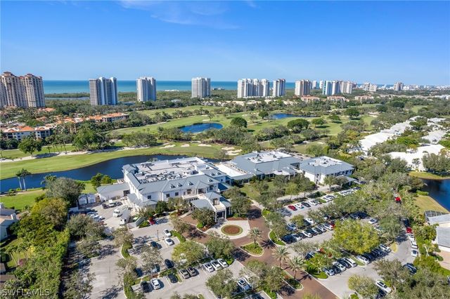 7687 Pebble Creek CIR 405, Naples, FL 34108