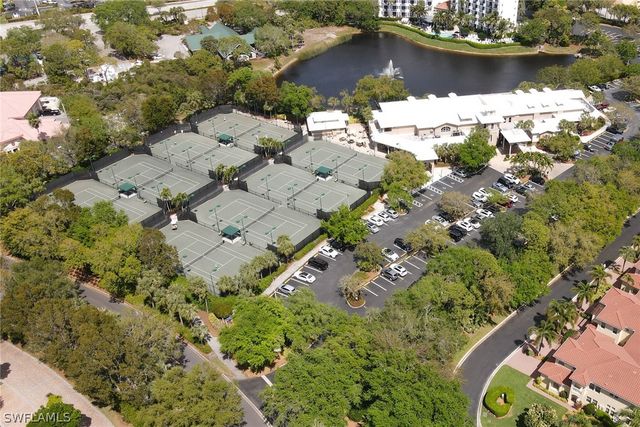 7687 Pebble Creek CIR 405, Naples, FL 34108