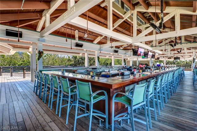 7687 Pebble Creek CIR 405, Naples, FL 34108