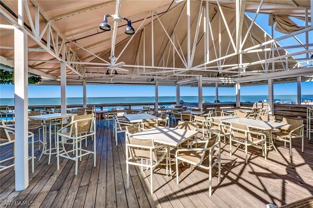 7687 Pebble Creek CIR 405, Naples, FL 34108