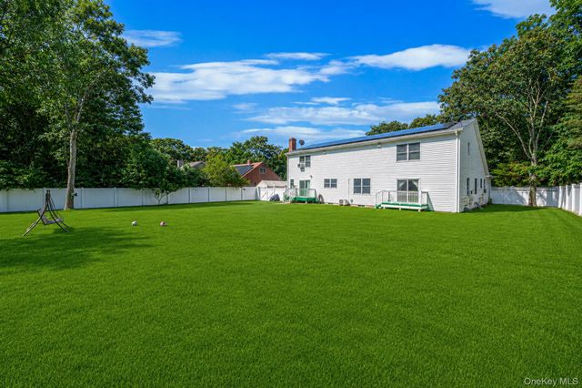 97 Blydenburgh Road, Centereach, NY 11720