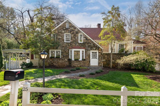 25 Blackwood Road, Asheville, NC 28804