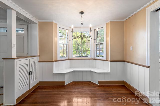 25 Blackwood Road, Asheville, NC 28804