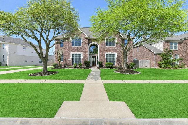 3211 Timberwood Drive, Pearland, TX 77584